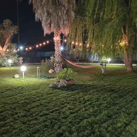 Delle Stelle Con Piscina Сasa de vacaciones *