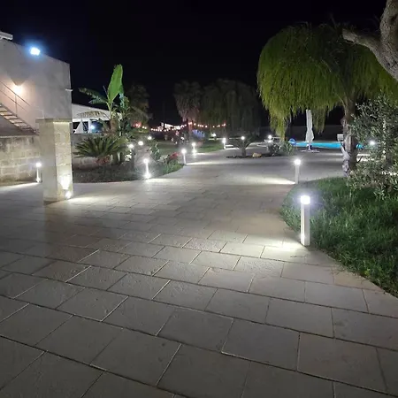 Delle Stelle Con Piscina * Leverano